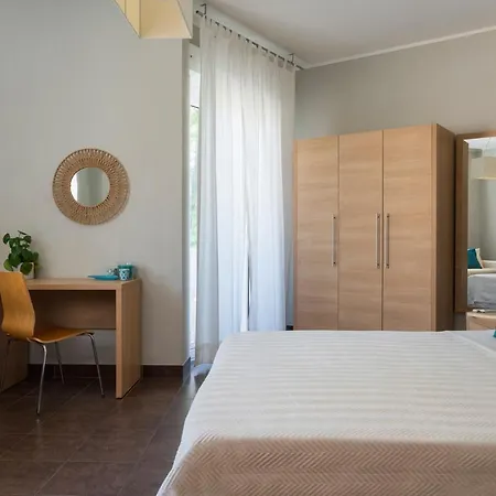 Hotel Duparc 3*