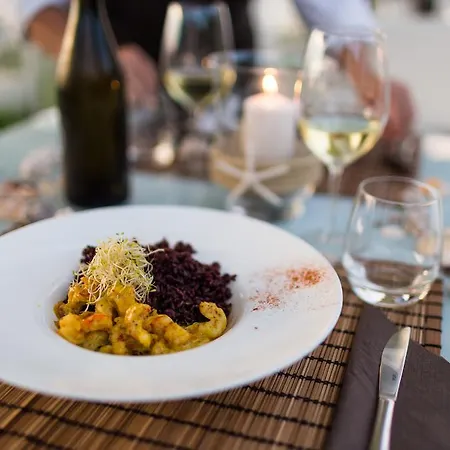 杜派克酒店 加比切马莱