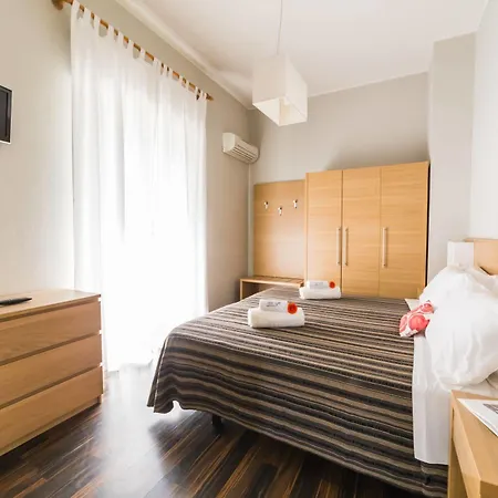 Duparc Hotel 3*