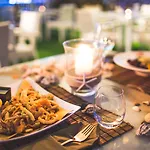 杜派克酒店 酒店 4*