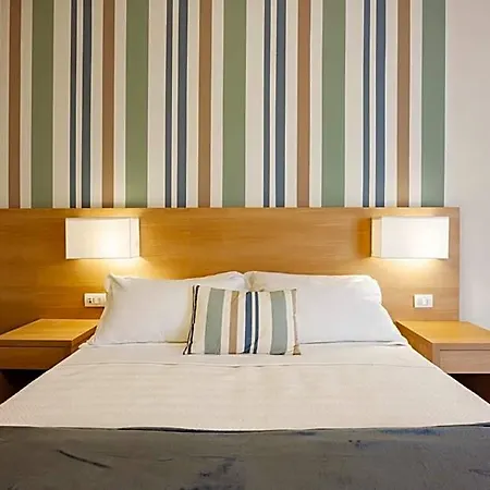 Duparc Hotel 4*